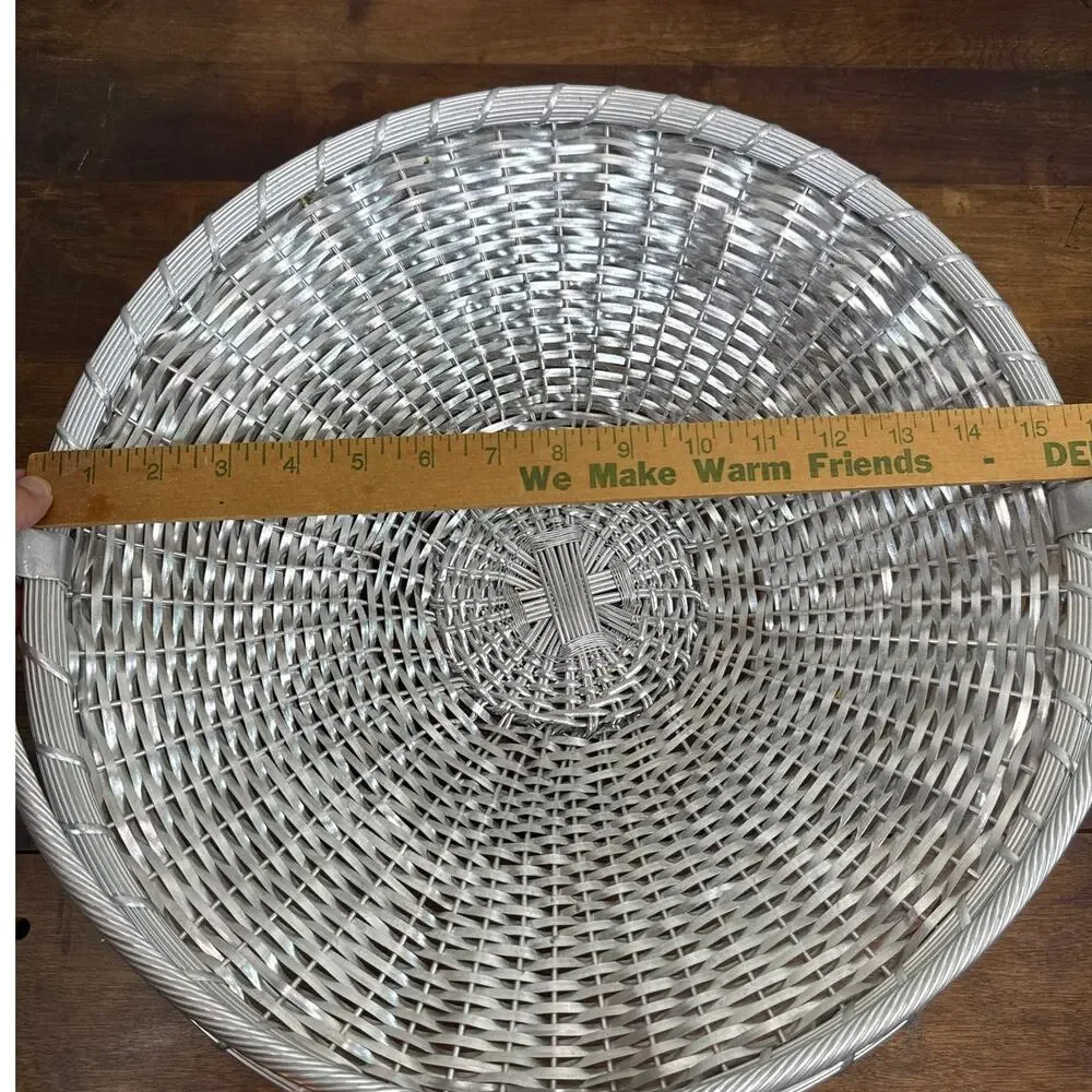 Vintage Woven Wire Metal Large Centerpiece Fruit Basket Swing Handle Home Décor
